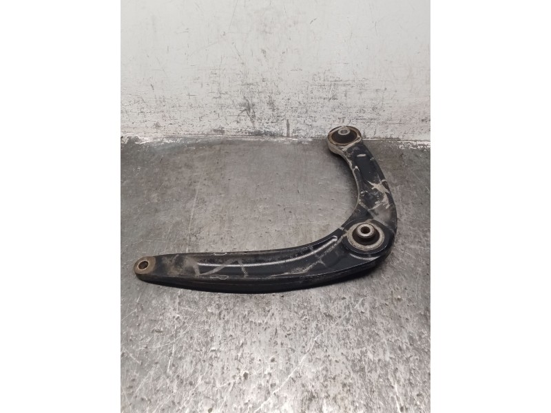 Recambio de brazo suspension inferior delantero derecho para citroën c4 ii (nc_) 1.6 bluehdi 100 referencia OEM IAM 7BTGM1  