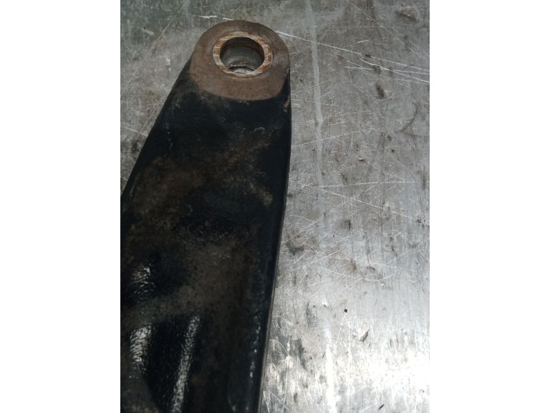 Recambio de brazo suspension inferior delantero derecho para citroën c4 ii (nc_) 1.6 bluehdi 100 referencia OEM IAM 7BTGM1  