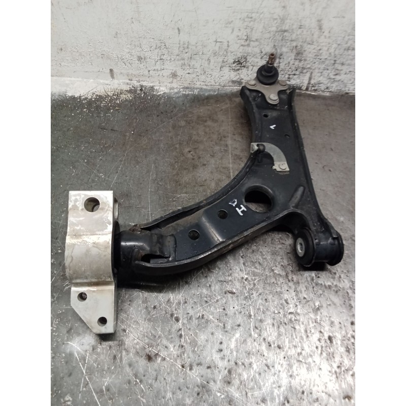Recambio de brazo suspension superior delantero izquierdo para volkswagen golf v berlina (1k1) gt sport referencia OEM IAM   