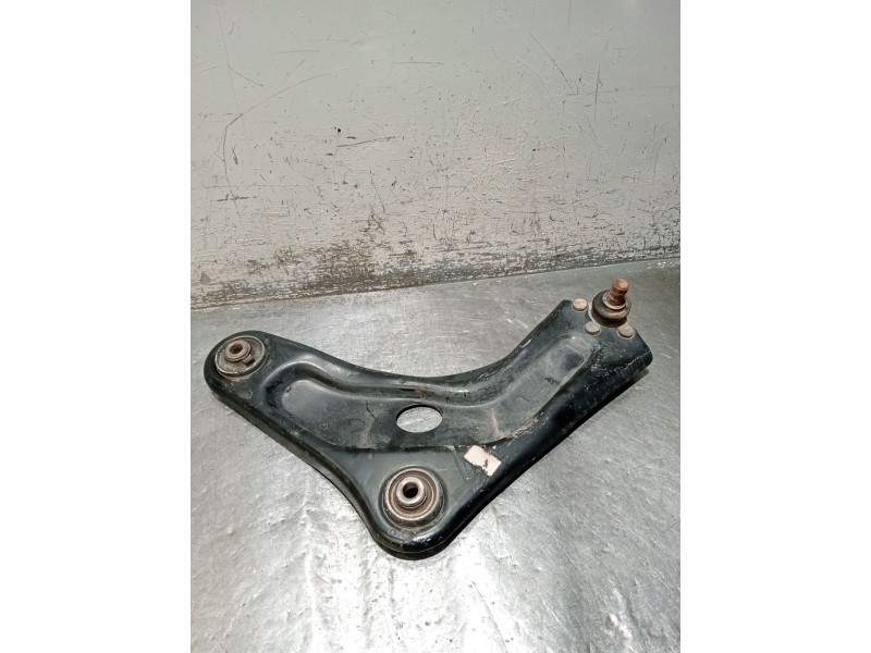 Recambio de brazo suspension inferior delantero izquierdo para citroën c3 referencia OEM IAM   