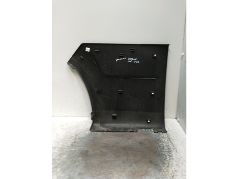 Recambio de molduras traseras para fiat ducato caja cerrada 33 (06.2006 =>) referencia OEM IAM 1320248070 IZQUIERDA 