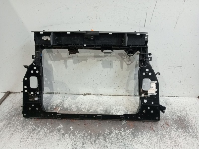 Recambio de panel frontal para jeep renegade referencia OEM IAM   