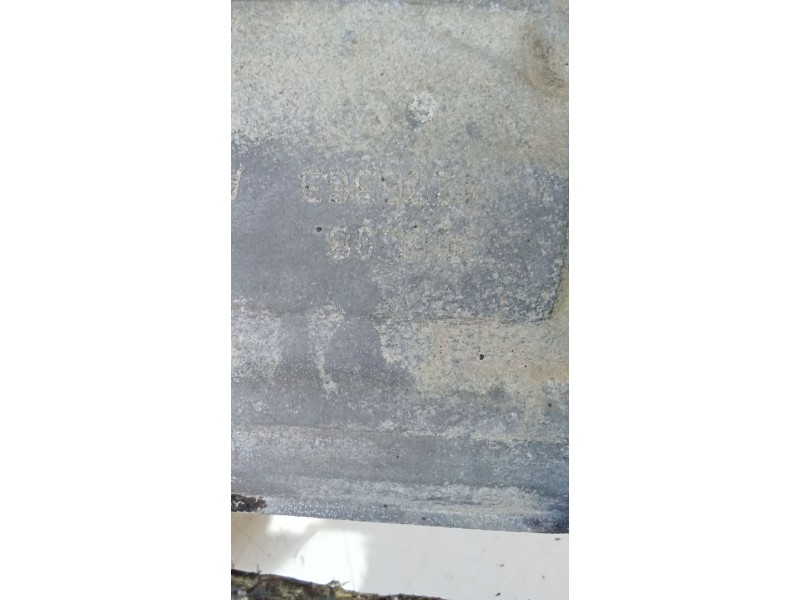 Recambio de caja cambios para peugeot 205 ii (20a/c) 1.8 diesel referencia OEM IAM 20CL08 5v 4226363B