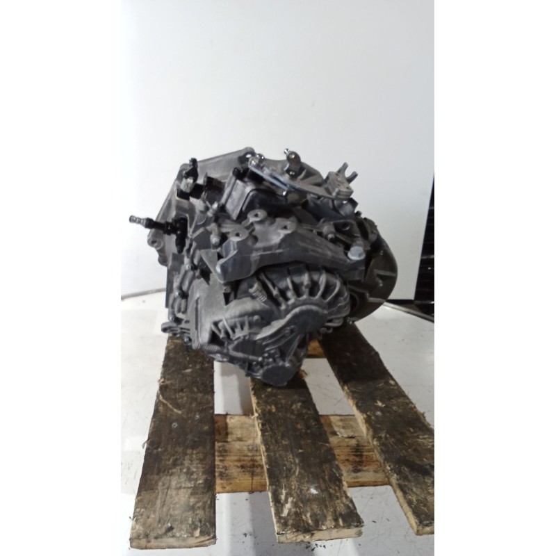 Recambio de caja cambios para opel astra j sedán 1.6 cdti (69) referencia OEM IAM M32MDE 6v 3350 ND