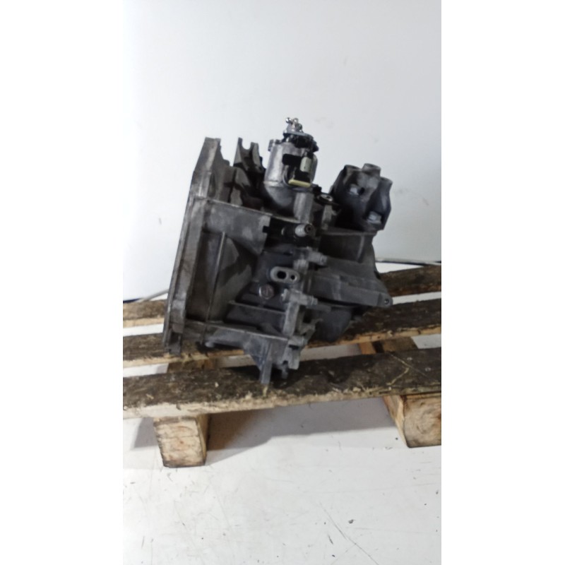 Recambio de caja cambios para opel astra j sedán 1.6 cdti (69) referencia OEM IAM M32MDE 6v 3350 ND