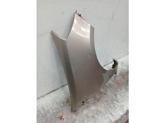 Recambio de aleta delantera derecha para renault clio grandtour dynamique referencia OEM IAM    2