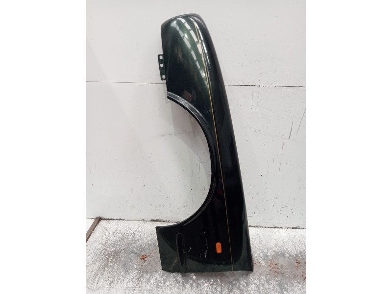 Recambio de aleta delantera izquierda para jaguar xj 3.2 executive referencia OEM IAM   