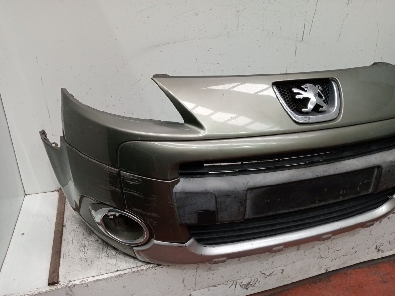 Recambio de paragolpes delantero para peugeot partner tepee 1.6 hdi referencia OEM IAM   