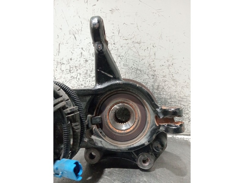 Recambio de mangueta delantera derecha para citroën c3 referencia OEM IAM   