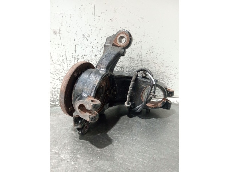 Recambio de mangueta delantera izquierda para citroën c3 referencia OEM IAM   