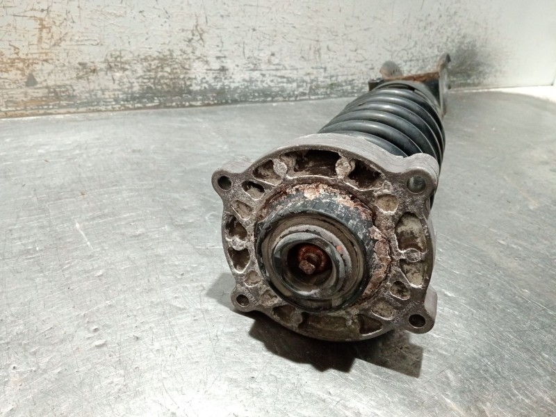 Recambio de amortiguador delantero izquierdo para volkswagen touareg (7la) tdi v6 referencia OEM IAM 7L6412021  