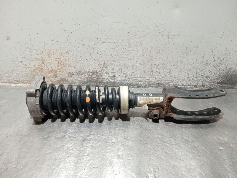 Recambio de amortiguador delantero derecho para volkswagen touareg (7la) tdi v6 referencia OEM IAM 7L6412022  