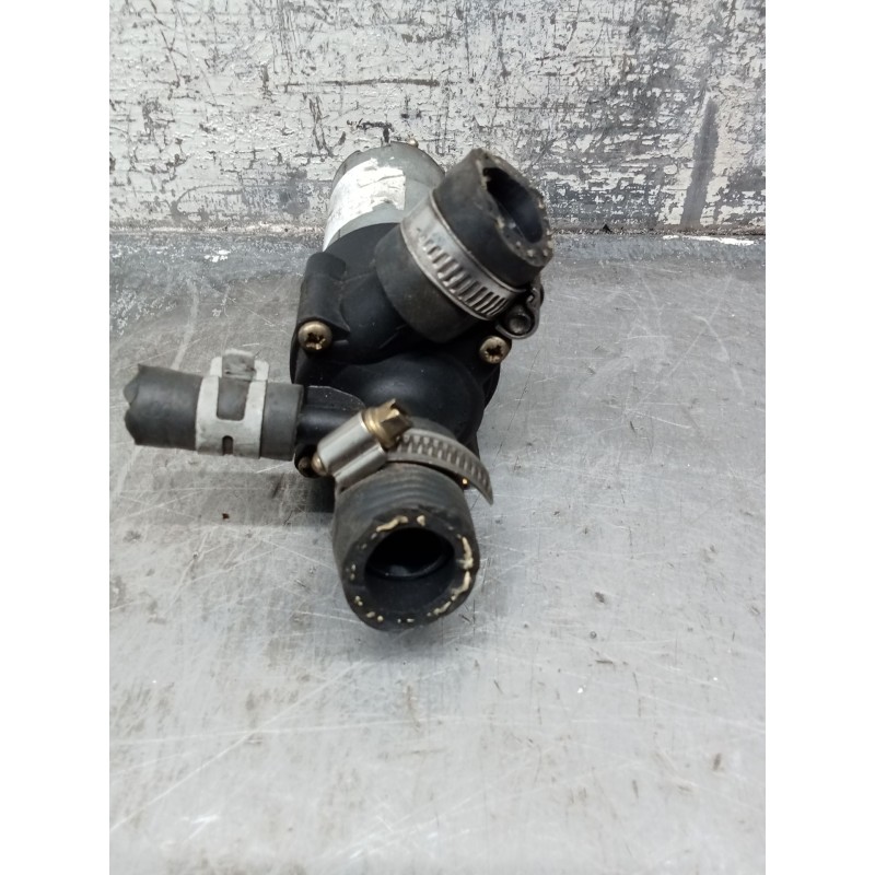 Recambio de valvula intercambio de calefaccion para mercedes-benz clase e (w210) berlina diesel 3.0 turbodiesel cat referencia O Recambio de valvula intercambio de calefaccion para mercedes-benz clase e (w210) berlina diesel 3.0 turbodiesel cat referencia O