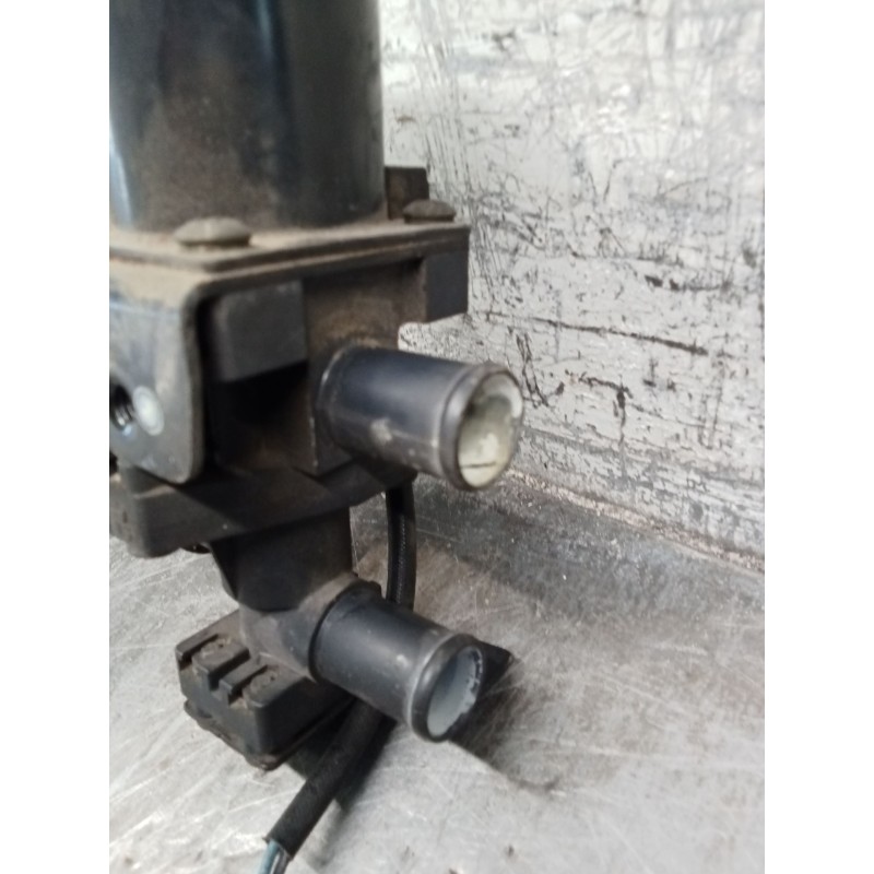 Recambio de valvula intercambio de calefaccion para jaguar xj 3.2 v8 32v cat referencia OEM IAM 1136008651  DENSO