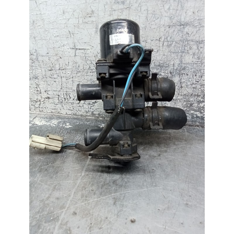 Recambio de valvula intercambio de calefaccion para jaguar xj 3.2 v8 32v cat referencia OEM IAM 1136008651  DENSO
