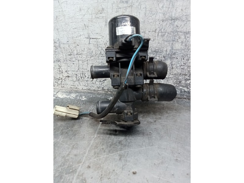 Recambio de valvula intercambio de calefaccion para jaguar xj 3.2 v8 32v cat referencia OEM IAM 1136008651  DENSO
