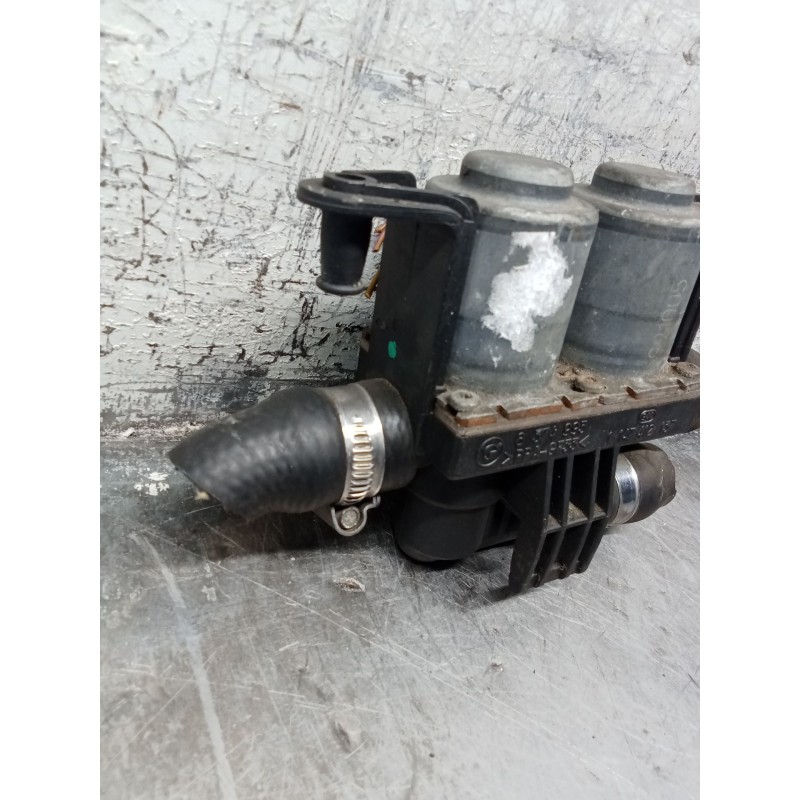 Recambio de valvula intercambio de calefaccion para bmw serie 5 berlina (e39) 2.0 16v diesel cat referencia OEM IAM 8374995 1147 Recambio de valvula intercambio de calefaccion para bmw serie 5 berlina (e39) 2.0 16v diesel cat referencia OEM IAM 8374995 1147