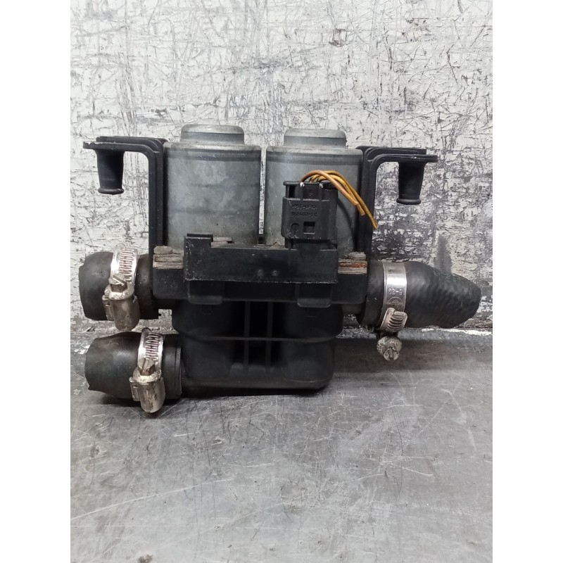 Recambio de valvula intercambio de calefaccion para bmw serie 5 berlina (e39) 2.0 16v diesel cat referencia OEM IAM 8374995 1147 Recambio de valvula intercambio de calefaccion para bmw serie 5 berlina (e39) 2.0 16v diesel cat referencia OEM IAM 8374995 1147