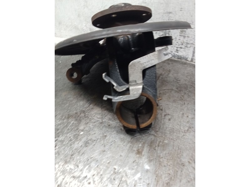 Recambio de mangueta delantera izquierda para volkswagen golf v berlina (1k1) gt sport referencia OEM IAM   