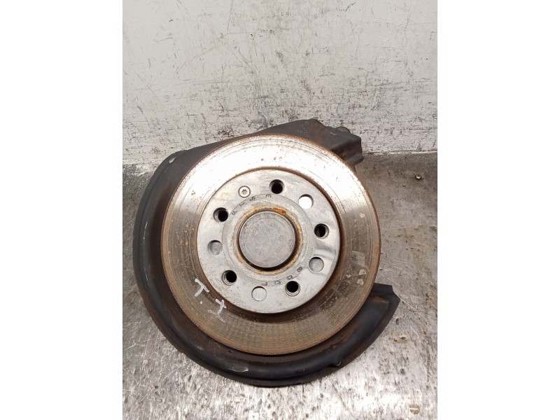 Recambio de mangueta trasera izquierda para volkswagen golf v berlina (1k1) gt sport referencia OEM IAM   