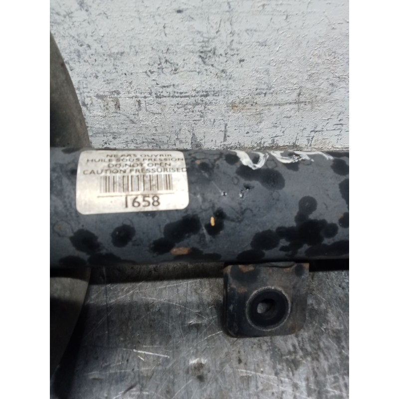 Recambio de amortiguador delantero derecho para citroën c4 grand picasso i (ua_) 1.6 hdi referencia OEM IAM 1658  