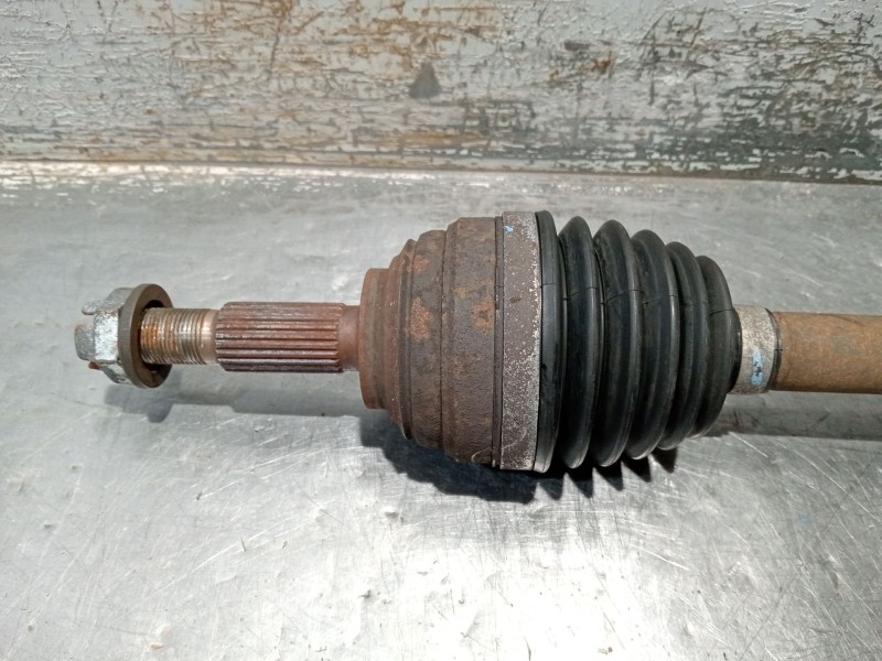 Recambio de transmision delantera izquierda para renault clio grandtour dynamique referencia OEM IAM 8200499585  