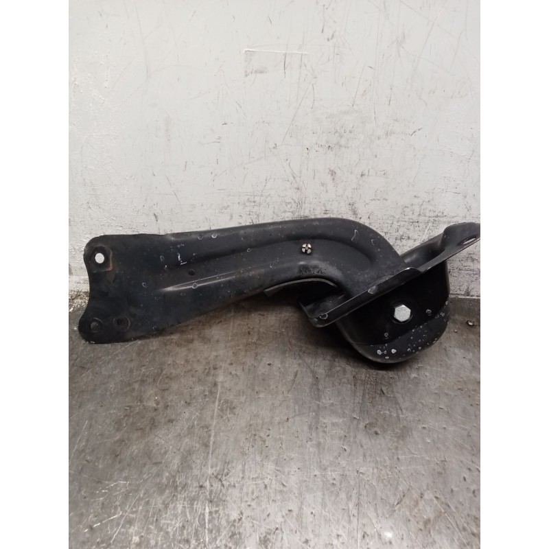 Recambio de brazo suspension superior trasero izquierdo para volkswagen golf v berlina (1k1) gt sport referencia OEM IAM 1K05052