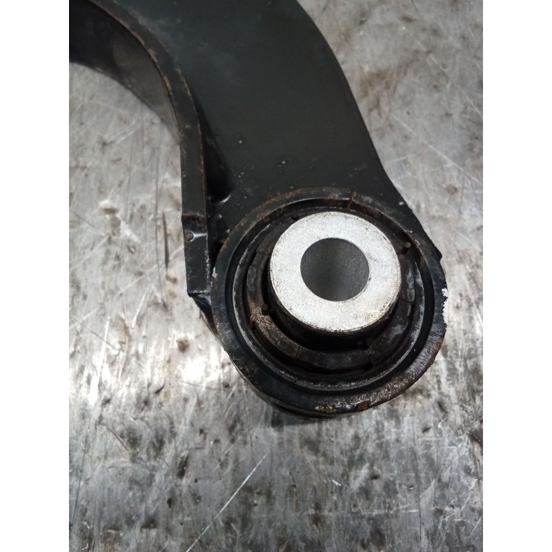 Recambio de brazo suspension superior trasero izquierdo para volkswagen golf v berlina (1k1) gt sport referencia OEM IAM 1K05053