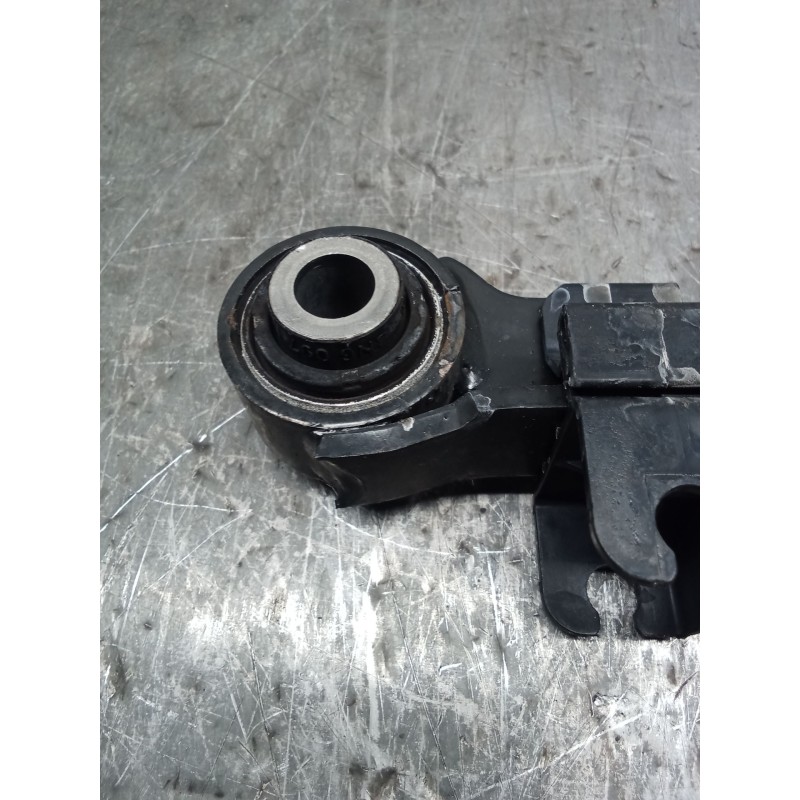 Recambio de brazo suspension superior trasero izquierdo para volkswagen golf v berlina (1k1) gt sport referencia OEM IAM 1K05053