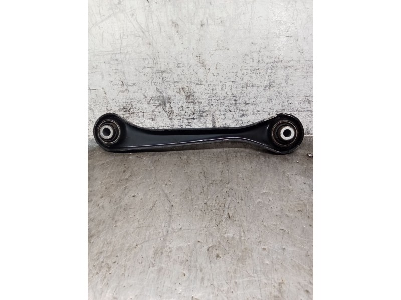 Recambio de brazo suspension inferior trasero izquierdo para volkswagen golf v berlina (1k1) gt sport referencia OEM IAM 1K05015