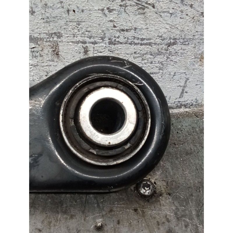 Recambio de brazo suspension inferior trasero izquierdo para volkswagen golf v berlina (1k1) gt sport referencia OEM IAM 1K05015