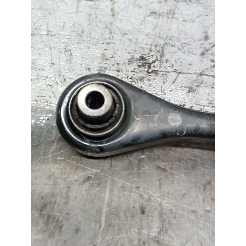 Recambio de brazo suspension inferior trasero derecho para volkswagen golf v berlina (1k1) gt sport referencia OEM IAM 1K0501530