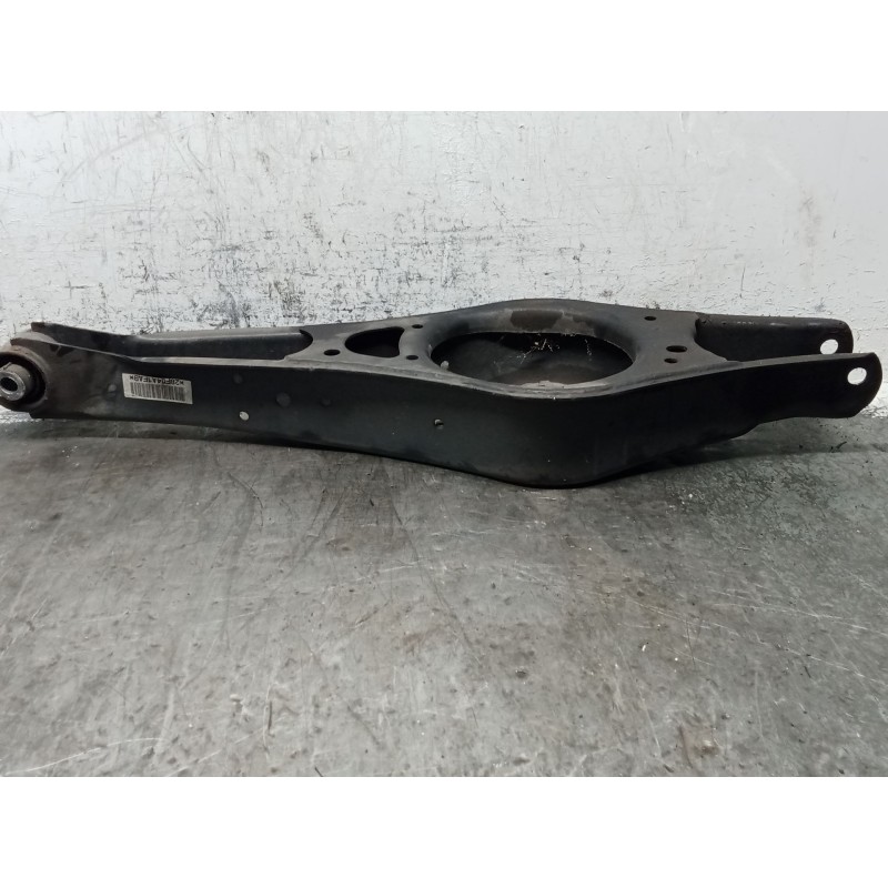 Recambio de brazo suspension inferior trasero derecho para volkswagen golf v berlina (1k1) gt sport referencia OEM IAM   