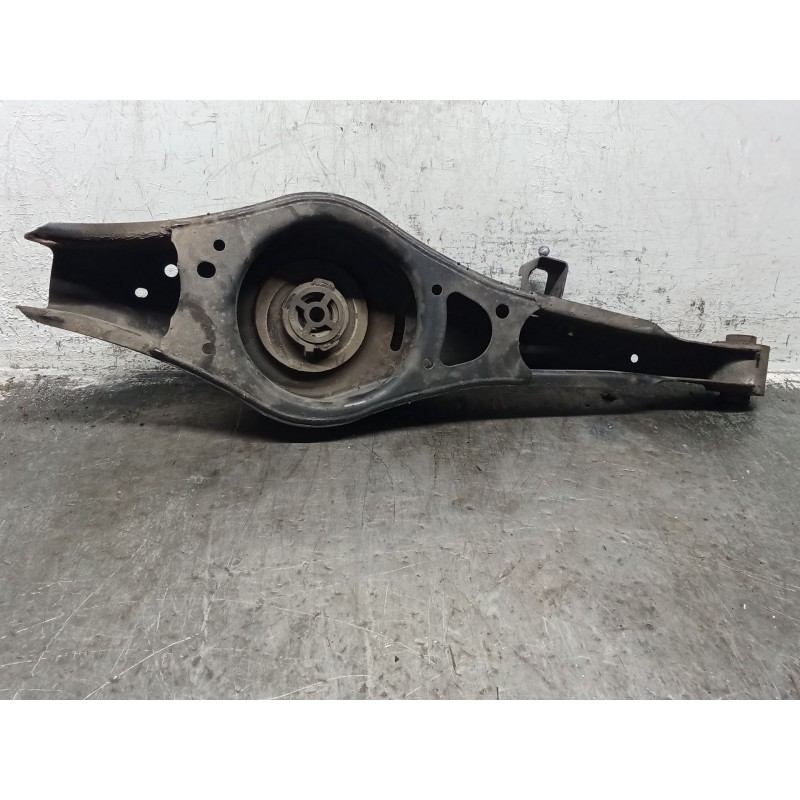 Recambio de brazo suspension inferior trasero izquierdo para volkswagen golf v berlina (1k1) gt sport referencia OEM IAM   