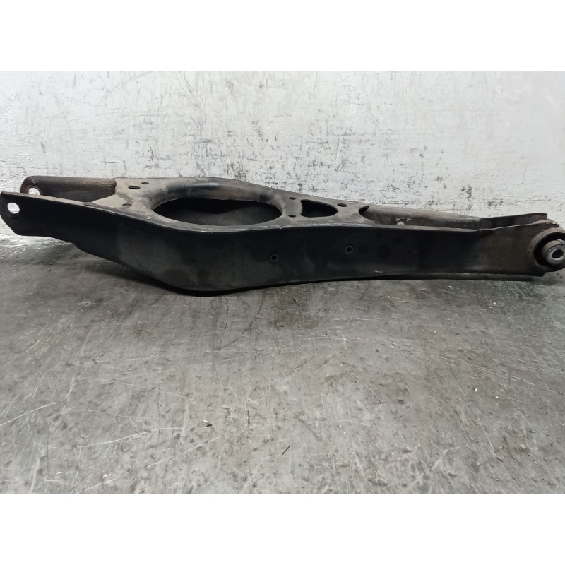 Recambio de brazo suspension inferior trasero izquierdo para volkswagen golf v berlina (1k1) gt sport referencia OEM IAM   