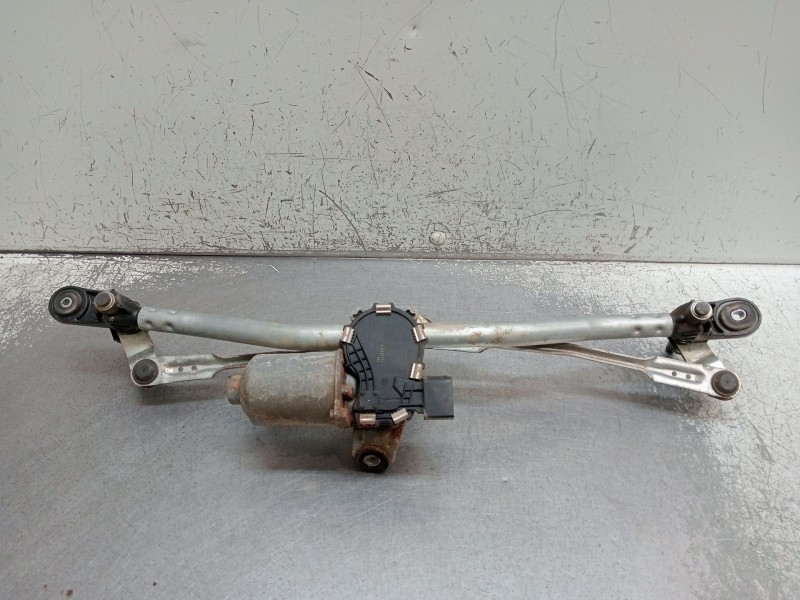 Recambio de motor limpia delantero para jeep renegade referencia OEM IAM 3397021645  