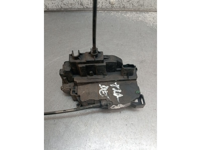 Recambio de motor cierre centralizado trasero derecho para renault clio grandtour dynamique referencia OEM IAM  5P 