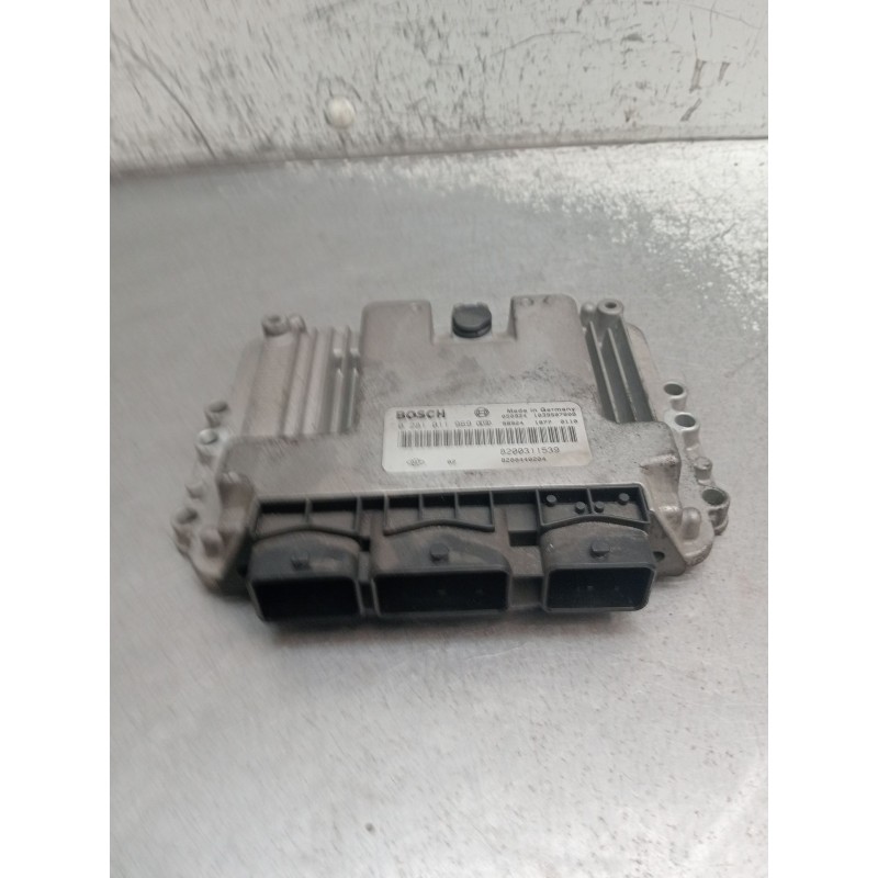 Recambio de centralita motor uce para renault laguna ii grandtour (kg0/1_) 1.9 dci (kg0g) referencia OEM IAM 0281011969 82003115