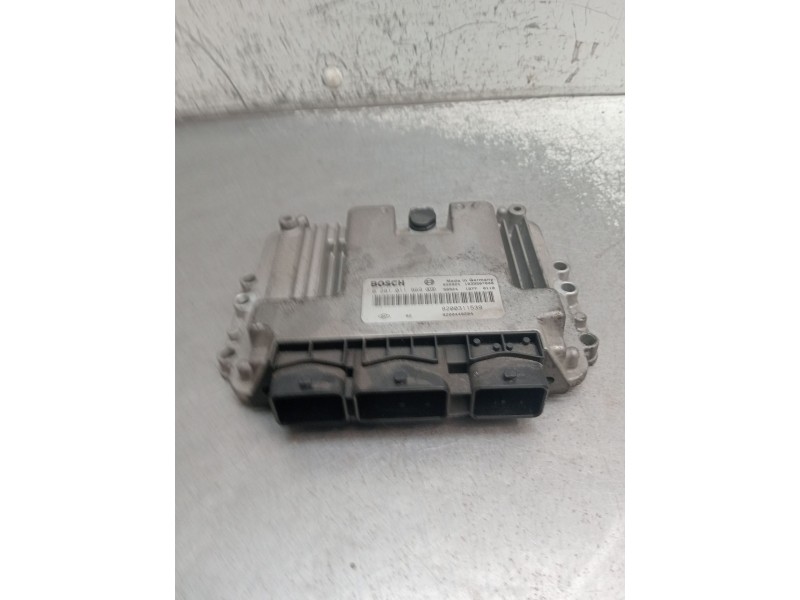 Recambio de centralita motor uce para renault laguna ii grandtour (kg0/1_) 1.9 dci (kg0g) referencia OEM IAM 0281011969 82003115