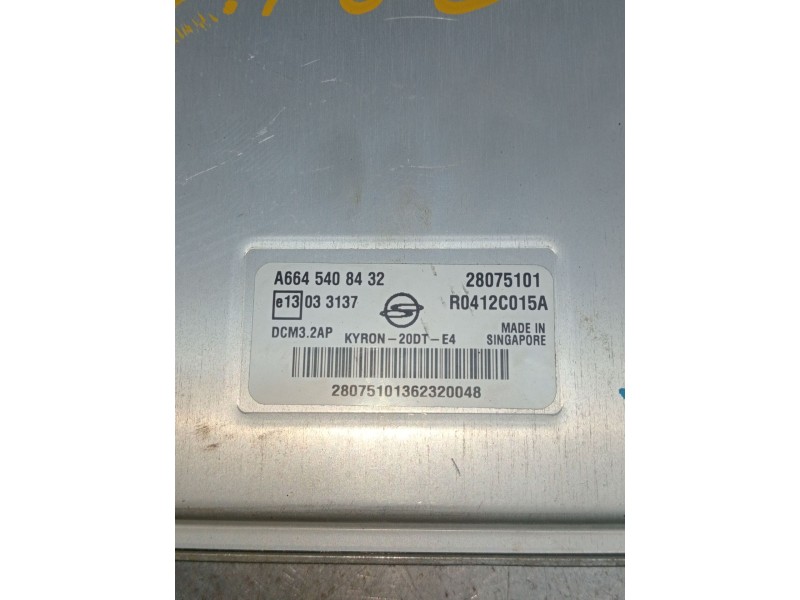 Recambio de centralita motor uce para ssangyong kyron 2.0 xdi 4x4 referencia OEM IAM A6645408432 R0412C015A 