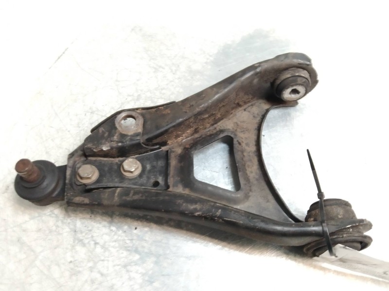 Recambio de brazo suspension inferior delantero izquierdo para renault kangoo (f/kc0) rapid referencia OEM IAM   