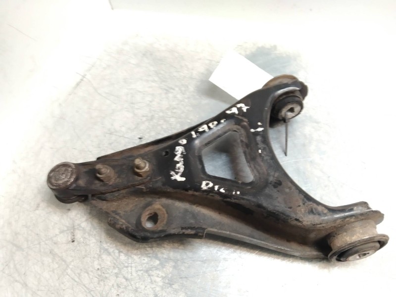 Recambio de brazo suspension inferior delantero izquierdo para renault kangoo (f/kc0) rapid referencia OEM IAM   