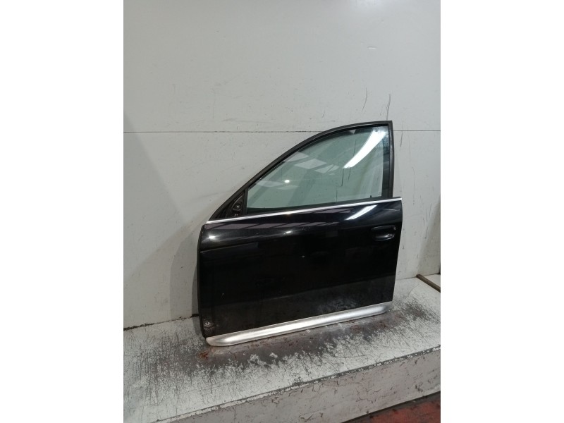Recambio de puerta delantera izquierda para audi allroad c5 (4bh) 2.5 tdi quattro referencia OEM IAM  5P 