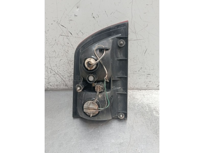 Recambio de piloto trasero derecho interior para ssangyong kyron 2.0 xdi 4x4 referencia OEM IAM   