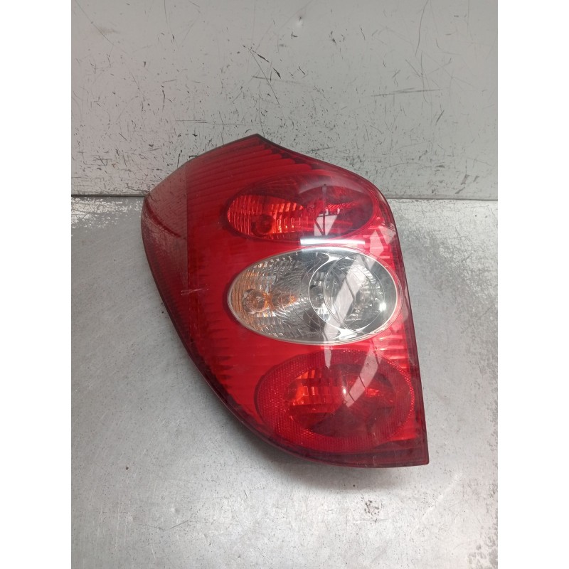Recambio de piloto trasero izquierdo para renault laguna ii grandtour (kg0/1_) 1.9 dci (kg0g) referencia OEM IAM   