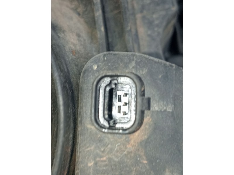 Recambio de faro izquierdo para ssangyong kyron 2.0 xdi 4x4 referencia OEM IAM   