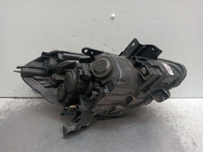 Recambio de faro izquierdo para renault clio grandtour dynamique referencia OEM IAM 8200892493  