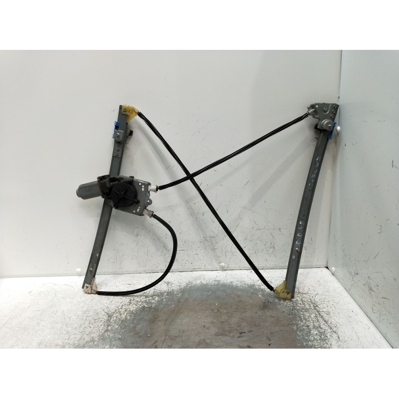Recambio de elevalunas delantero derecho para renault laguna ii (bg0/1_) 2.2 dci (bg0f) referencia OEM IAM 400569 5P 