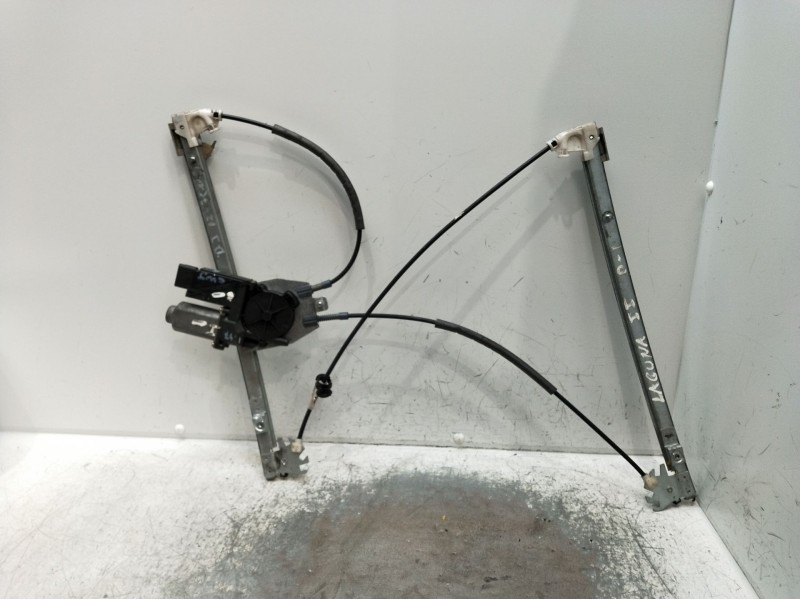 Recambio de elevalunas delantero izquierdo para renault laguna ii (bg0/1_) 2.2 dci (bg0f) referencia OEM IAM 4004620 5P  Recambio de elevalunas delantero izquierdo para renault laguna ii (bg0/1_) 2.2 dci (bg0f) referencia OEM IAM 4004620 5P