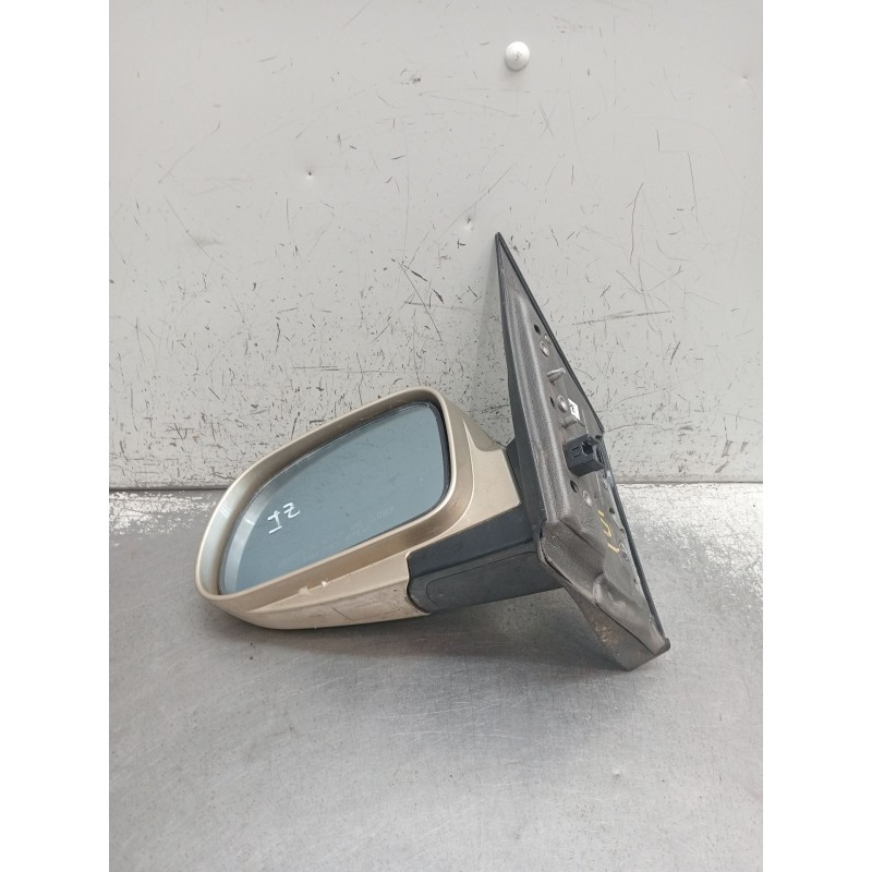 Recambio de retrovisor izquierdo para ssangyong kyron 2.0 xdi 4x4 referencia OEM IAM ELÉCTRICO 1 ENCHUFE 7 PINES 